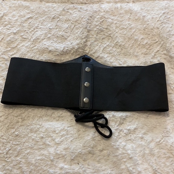 Corset Belt - Picture 2 of 4